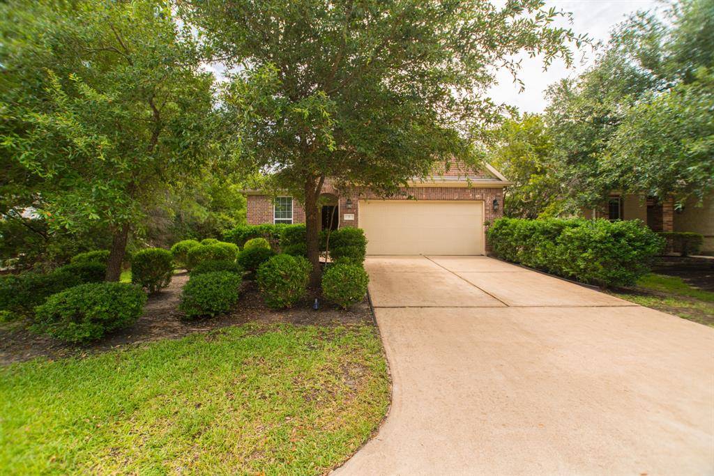 The Woodlands, TX 77375,3 Canterborough PL