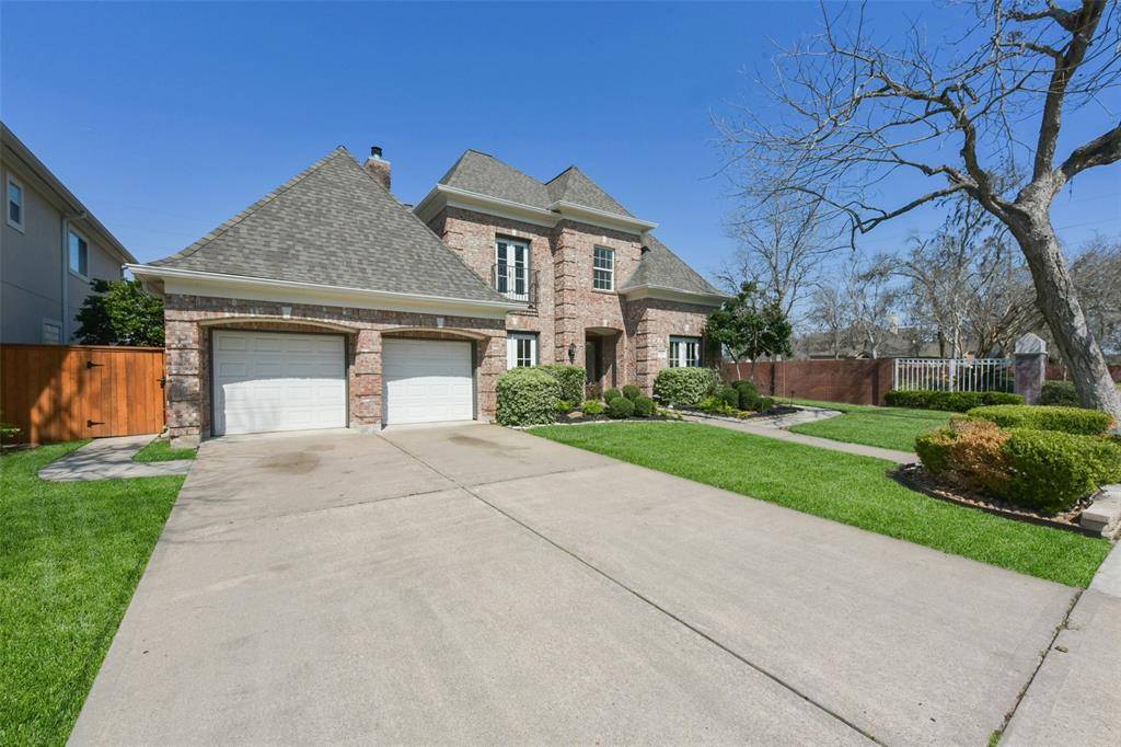 Sugar Land, TX 77479,7731 TIBURON TRAIL