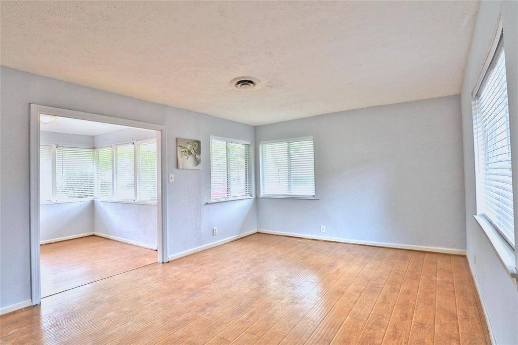 Houston, TX 77025,3210 Cloverdale ST