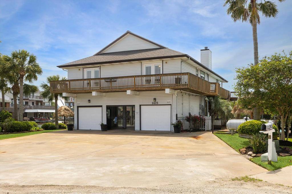 Tiki Island, TX 77554,1415 Mango DR