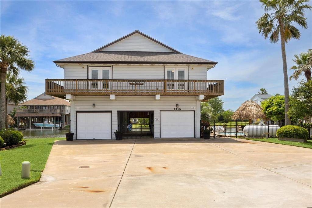 Tiki Island, TX 77554,1415 Mango DR