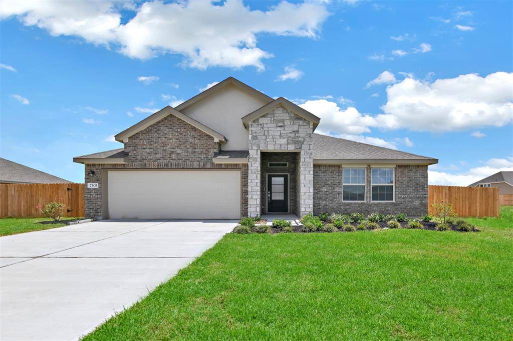 Mont Belvieu, TX 77523,7402 Keechi PL