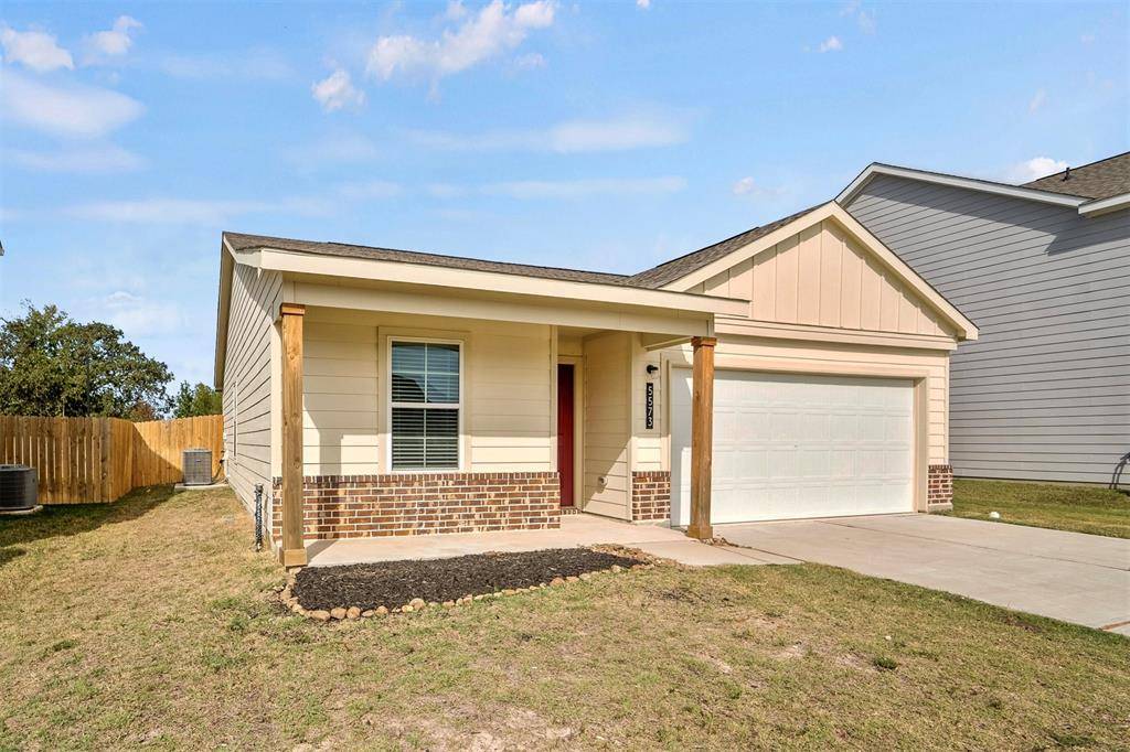 Bryan, TX 77807,5573 Fox Bluff DR