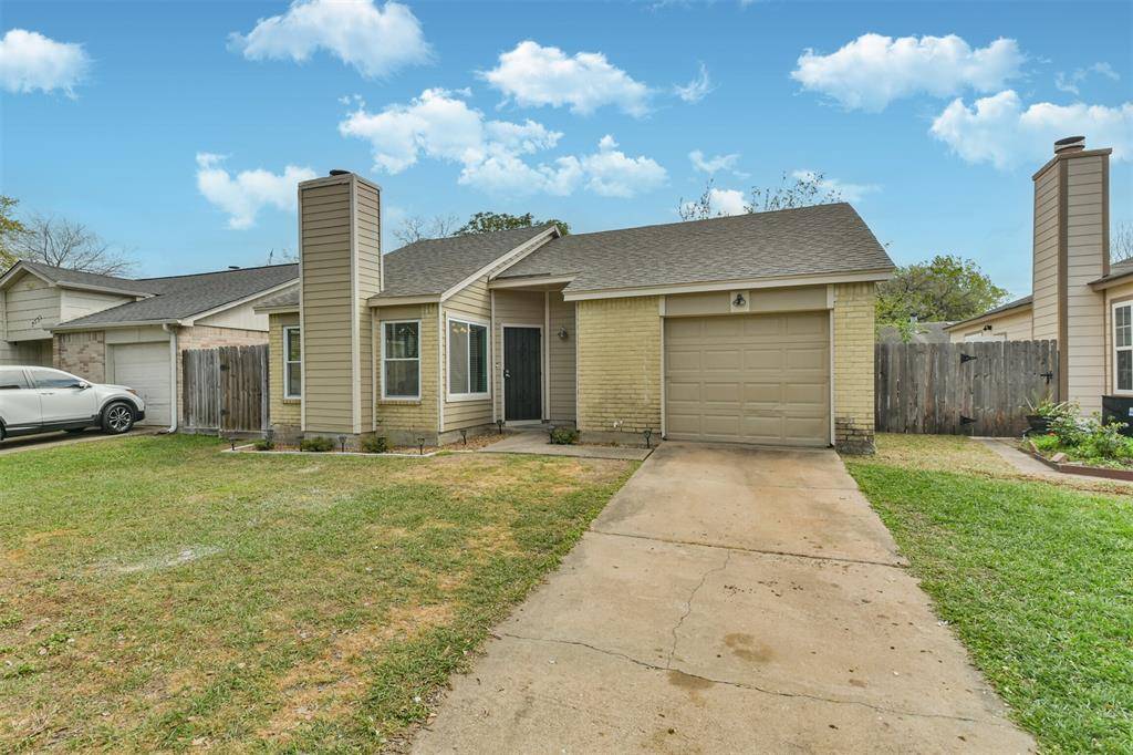 Houston, TX 77041,7526 Log Cradle DR