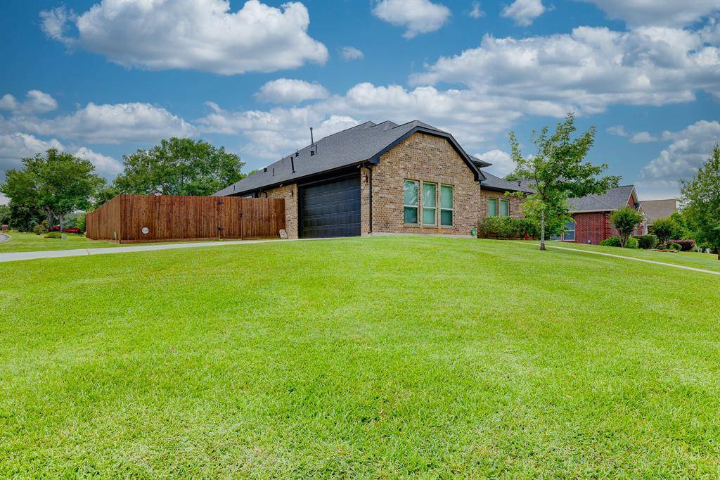 Willis, TX 77318,5321 Montego Cove DR