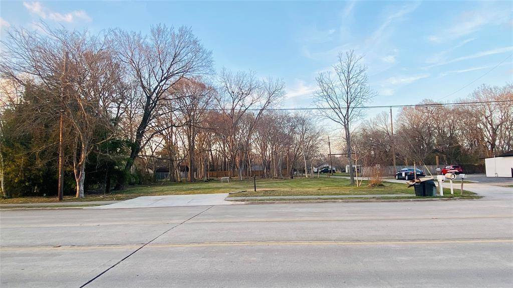 Baytown, TX 77521,000 Massey Tompkins RD