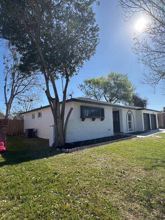 Houston, TX 77099,11215 Montverde LN