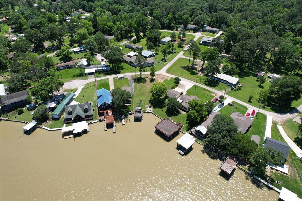 Point Blank, TX 77364,126 Fergeson WAY
