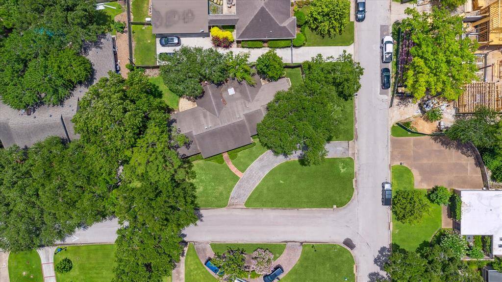 Houston, TX 77063,7525 Middlewood ST