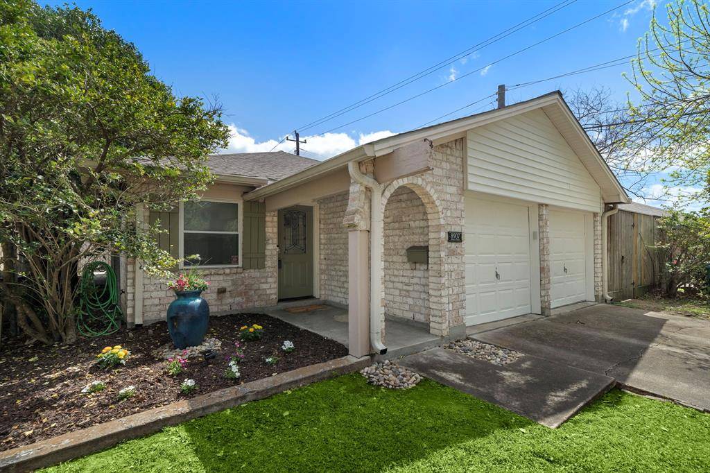 Houston, TX 77074,8907 Dunlap ST