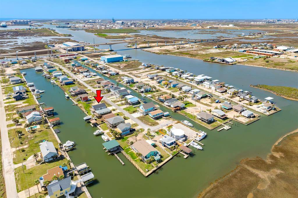 Surfside Beach, TX 77541,402 Pompano LN