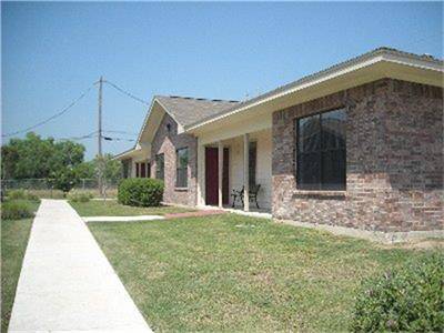 Zapata, TX 78076,1103 Lincoln ST