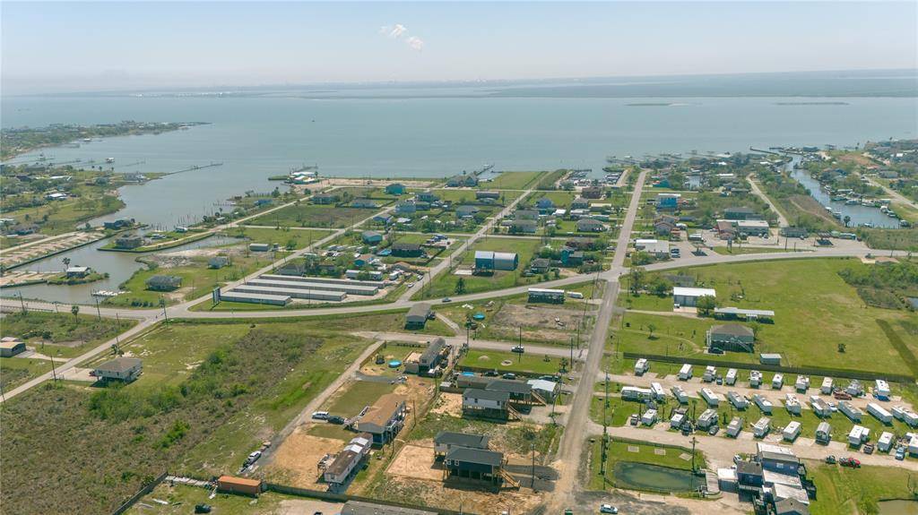 San Leon, TX 77539,827 22nd Street
