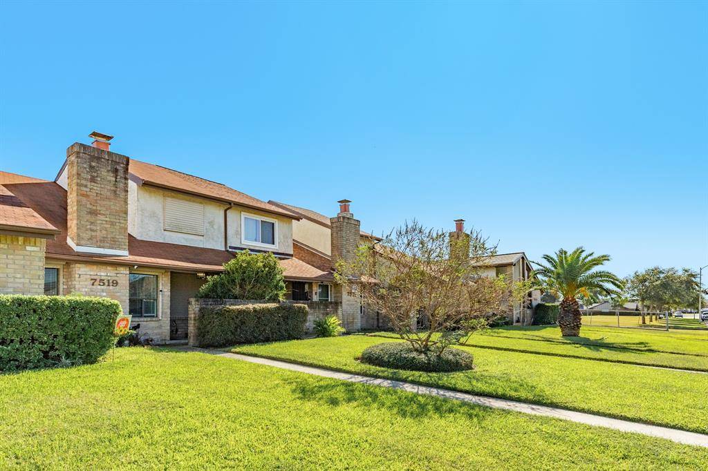 Galveston, TX 77551,7519 Beaudelaire ST
