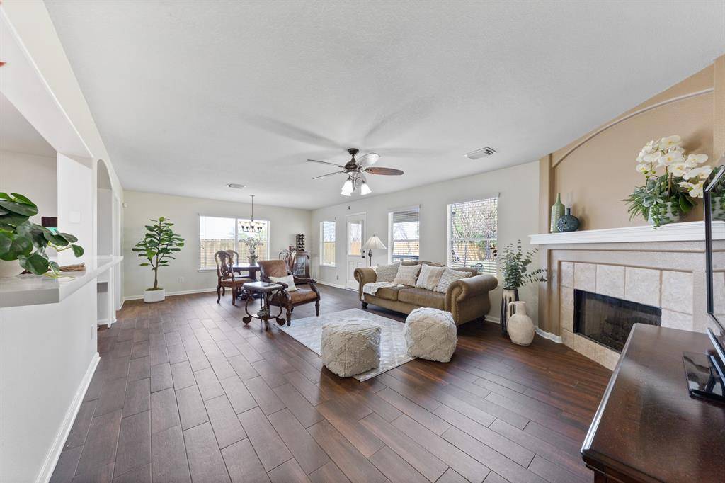 Pearland, TX 77581,1901 Plum Falls LN