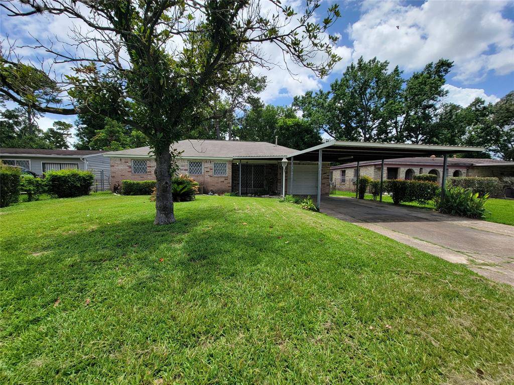 Houston, TX 77016,7240 Parker RD