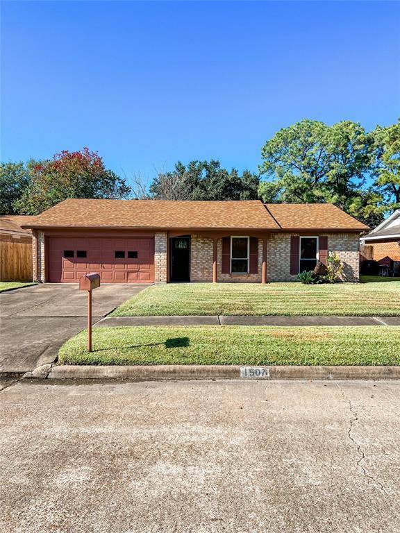 Sugar Land, TX 77498,1507 Ashwood DR