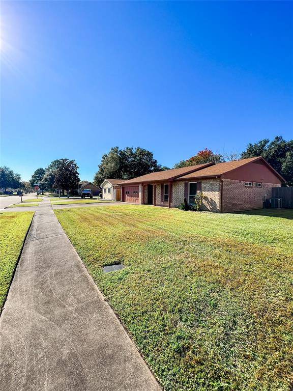 Sugar Land, TX 77498,1507 Ashwood DR