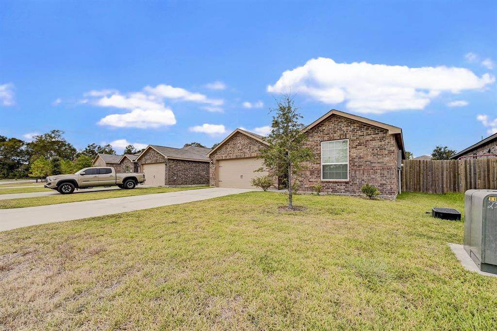 Cleveland, TX 77328,25465 Black Spruce DR