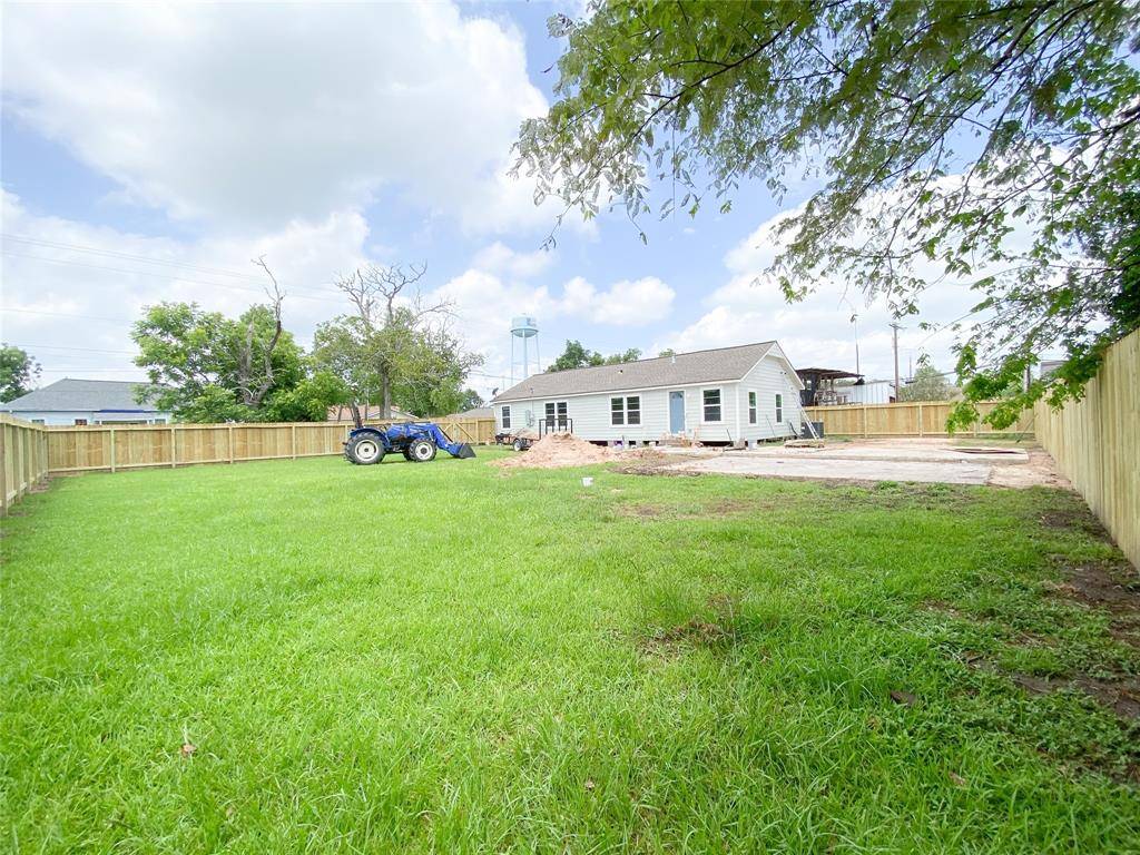 Sweeny, TX 77480,118 Pecan ST