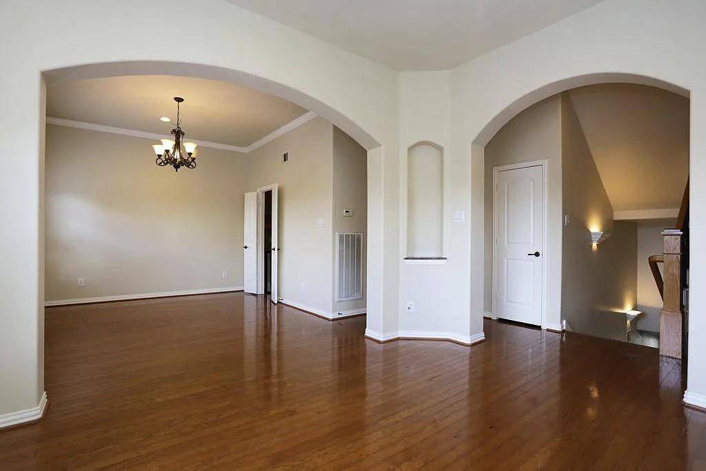 Houston, TX 77057,5615 Winsome Villas LN #H