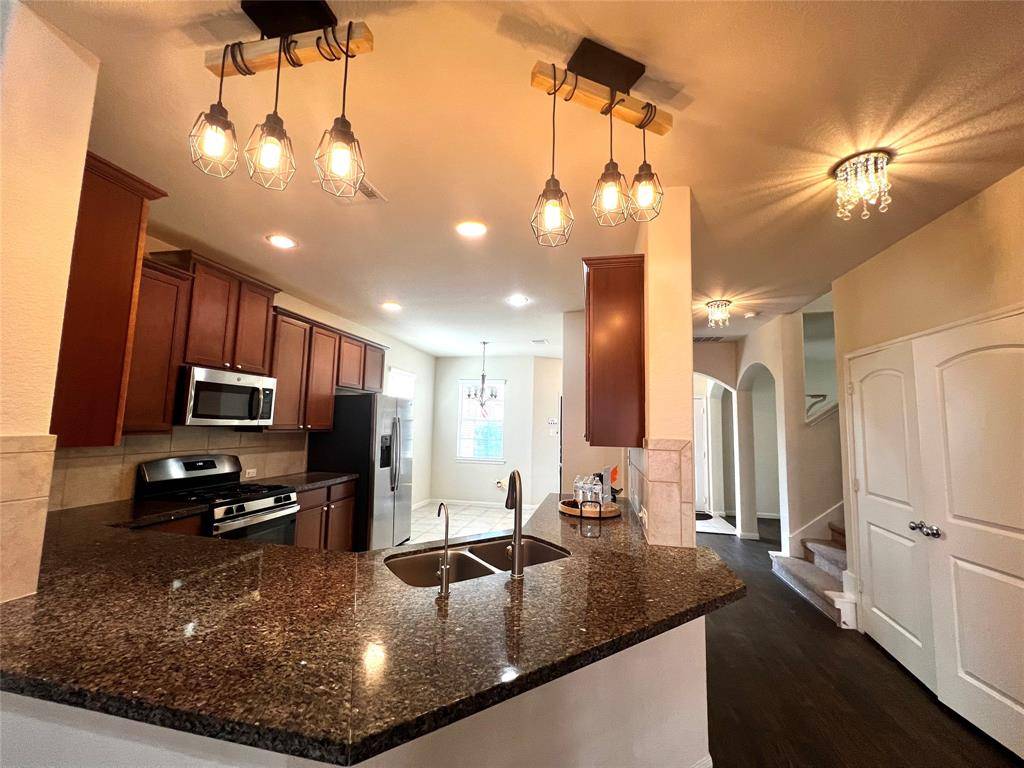 Houston, TX 77083,13842 Evansdale LN