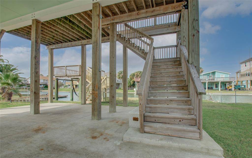 Jamaica Beach, TX 77554,16522 Bermuda WAY