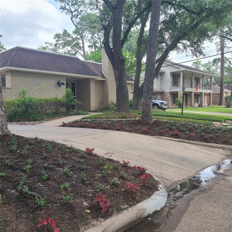 Houston, TX 77024,354 Tealwood DR