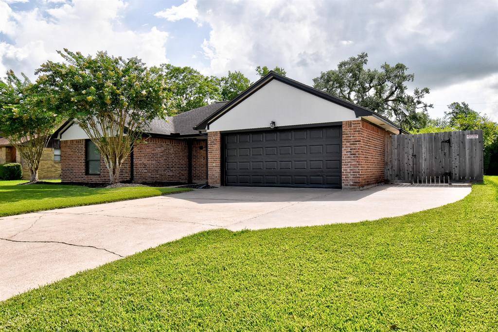 Lake Jackson, TX 77566,510 Daffodil ST