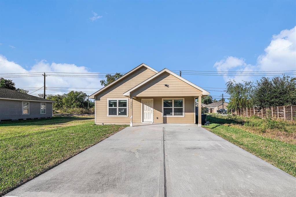 Houston, TX 77028,7967 Blue ST