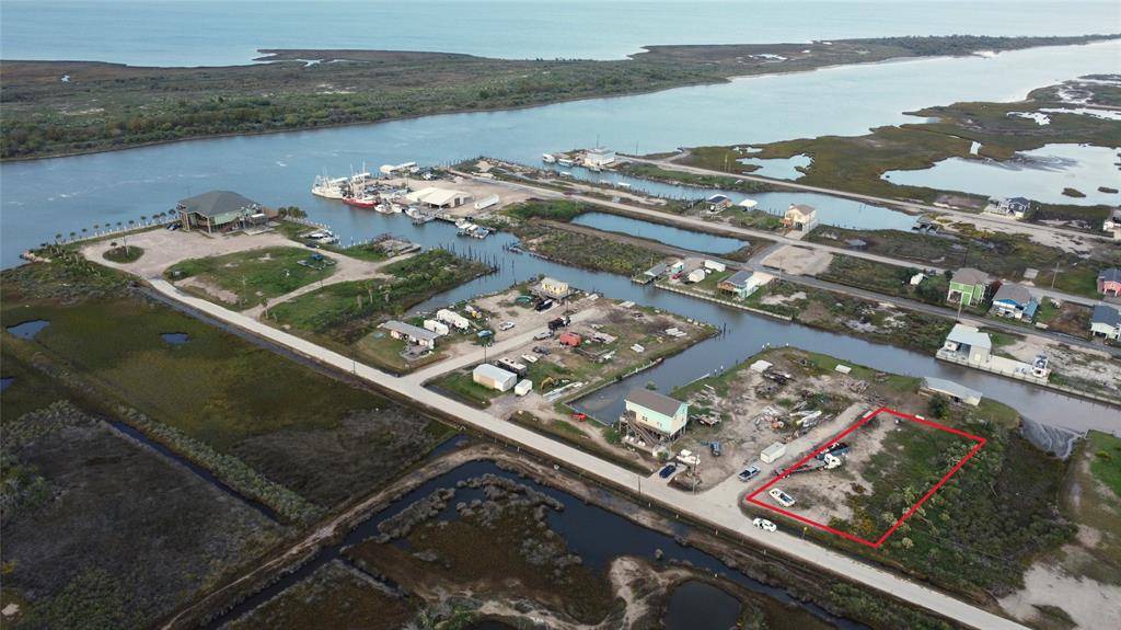 Crystal Beach, TX 77650,1916 Bosarge ST