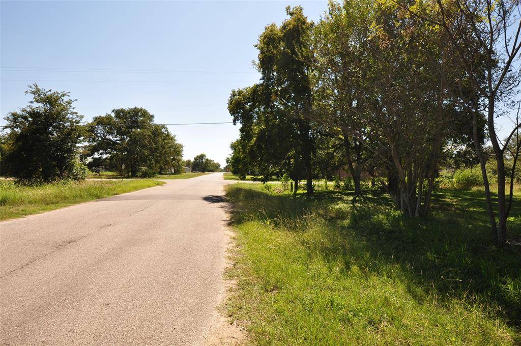 Hempstead, TX 77445,545 4TH ST