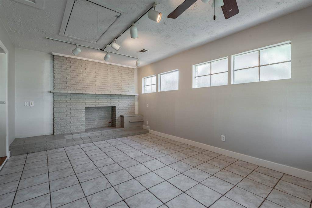 Houston, TX 77018,1439 Richelieu LN