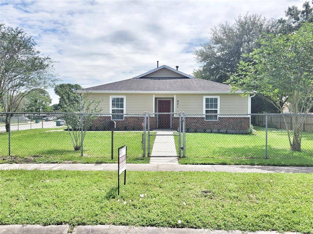 Pasadena, TX 77506,601 Alvin ST