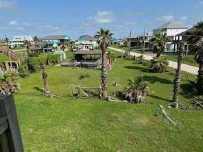 Crystal Beach, TX 77650,867 Bowers LN