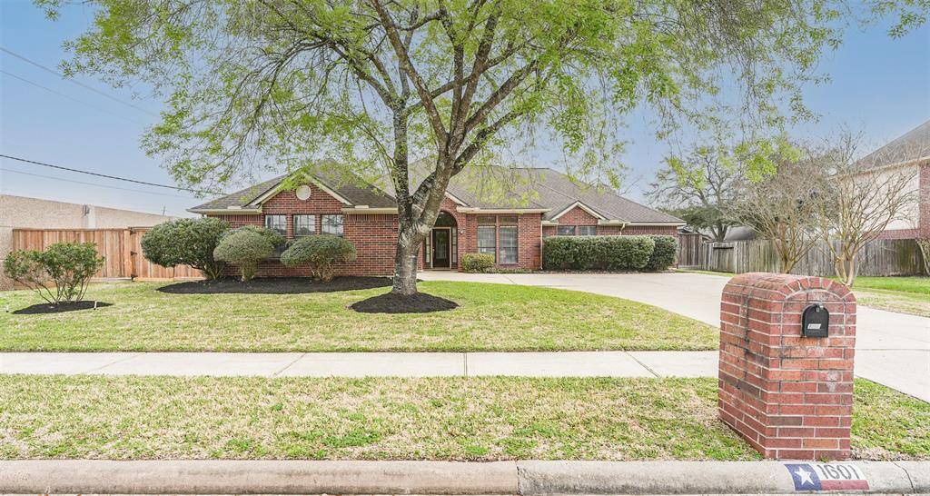 Friendswood, TX 77546,1601 Brill DR