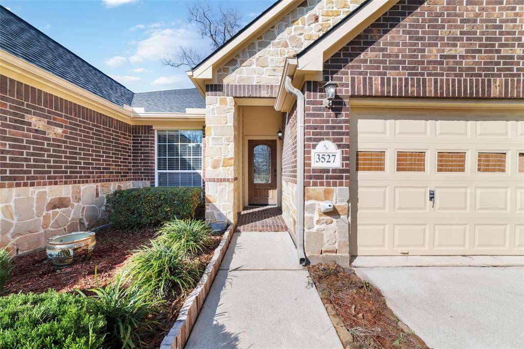 Conroe, TX 77304,3527 Oak Lndg