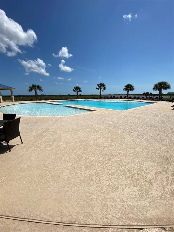 Palacios, TX 77465,3251 Camp Hulen DR