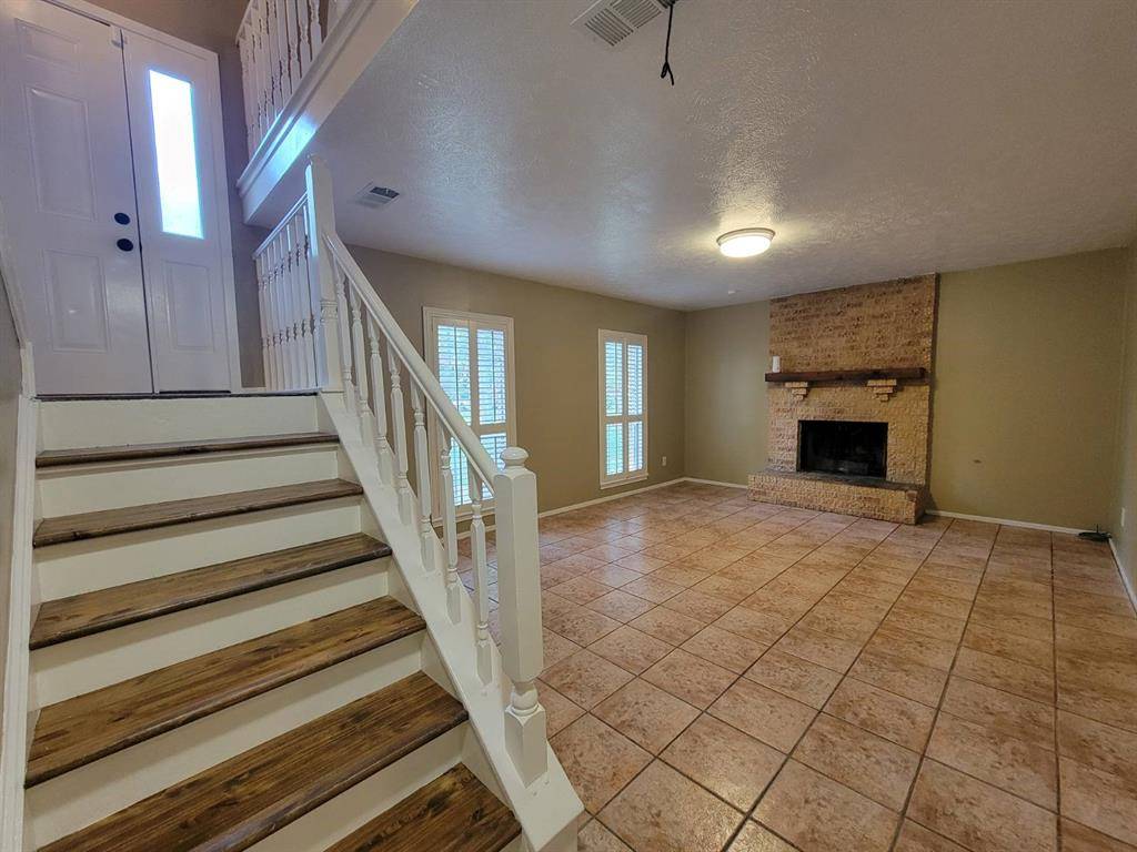 Houston, TX 77339,3222 River Valley DR