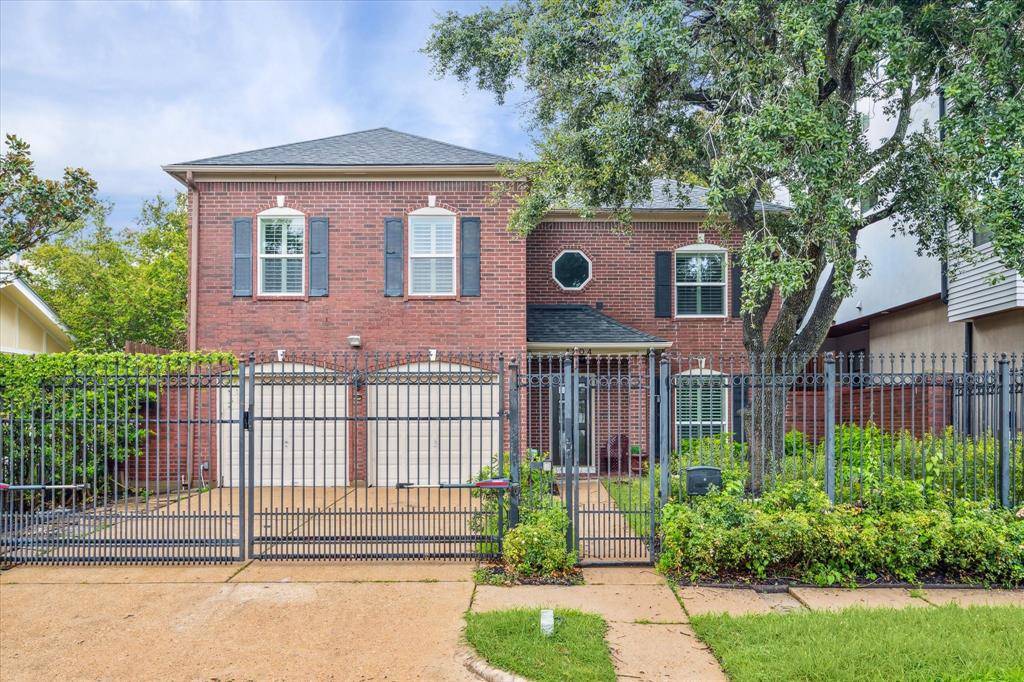 Houston, TX 77019,1204 W Pierce ST