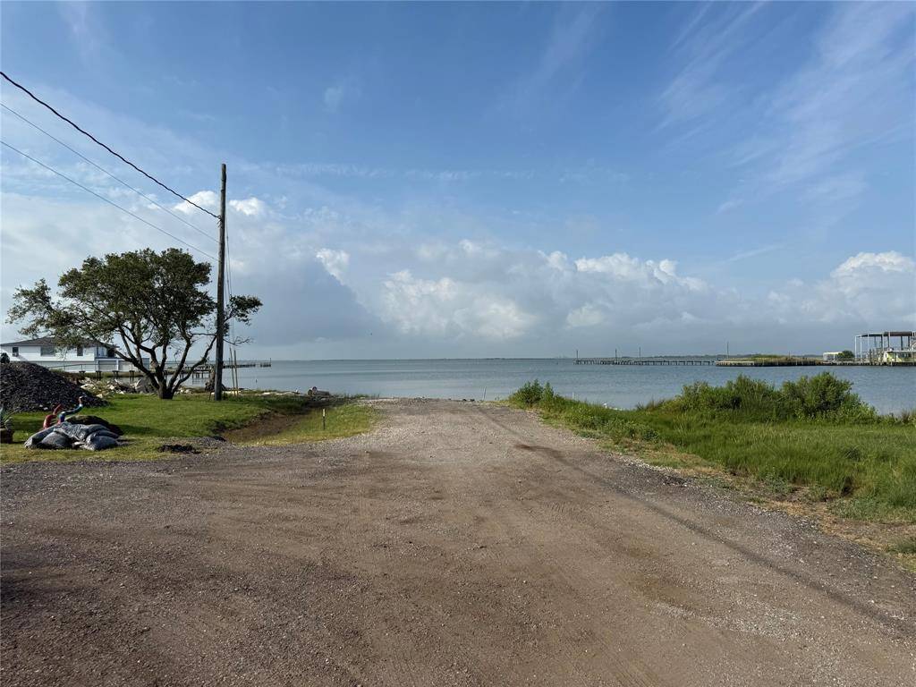 San Leon, TX 77539,1021 17th ST