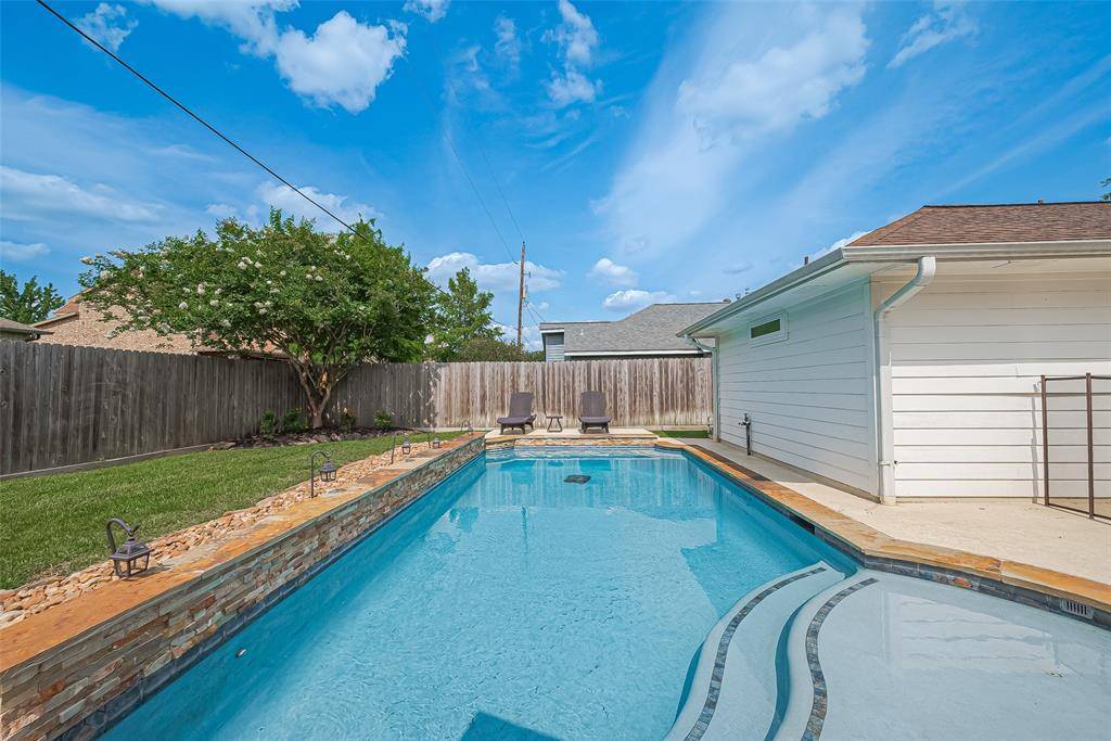 Katy, TX 77493,6526 Mert ST