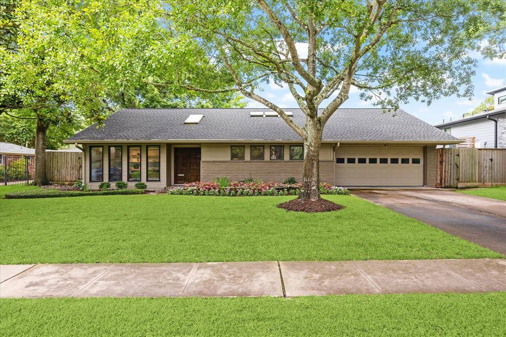 Houston, TX 77096,5171 Jason ST