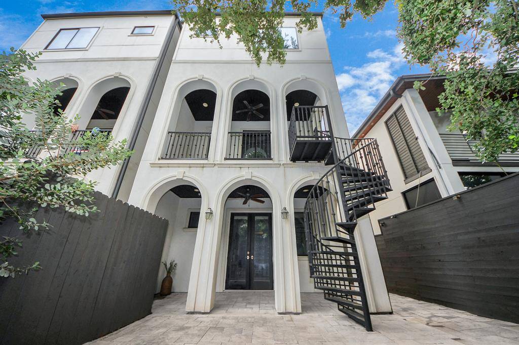 Houston, TX 77019,403 W Pierce ST