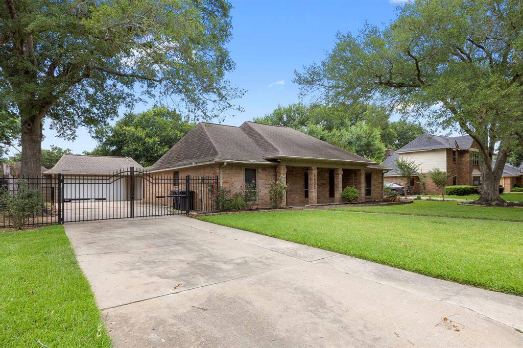 Katy, TX 77493,6802 Cedar LN