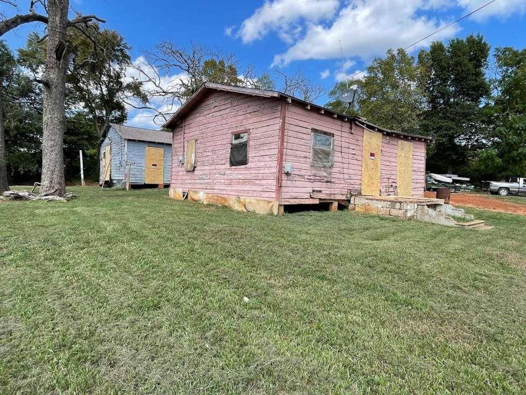Palestine, TX 75801,215 Maple ST