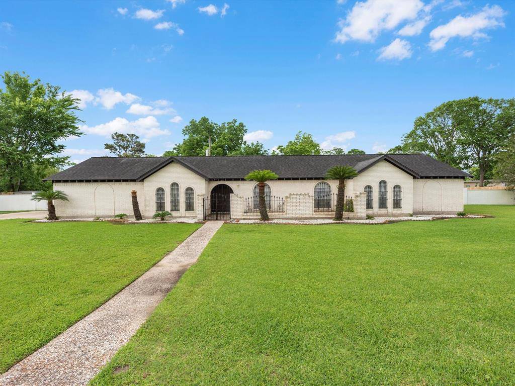 Santa Fe, TX 77510,11821 15th ST
