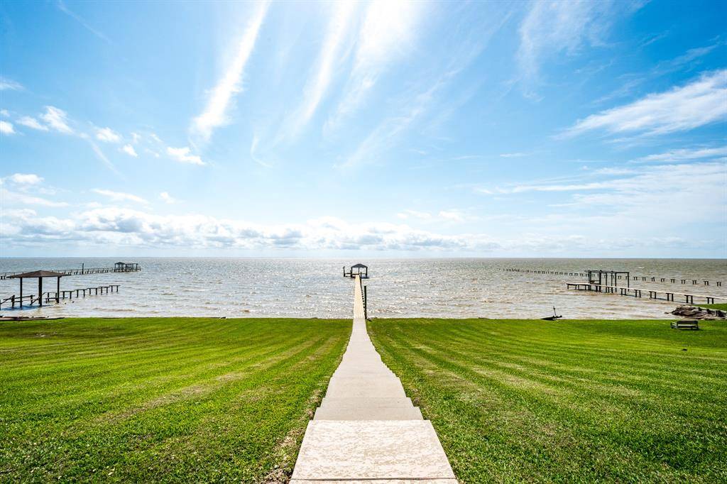 Beach City, TX 77523,12722 Tri City Beach RD