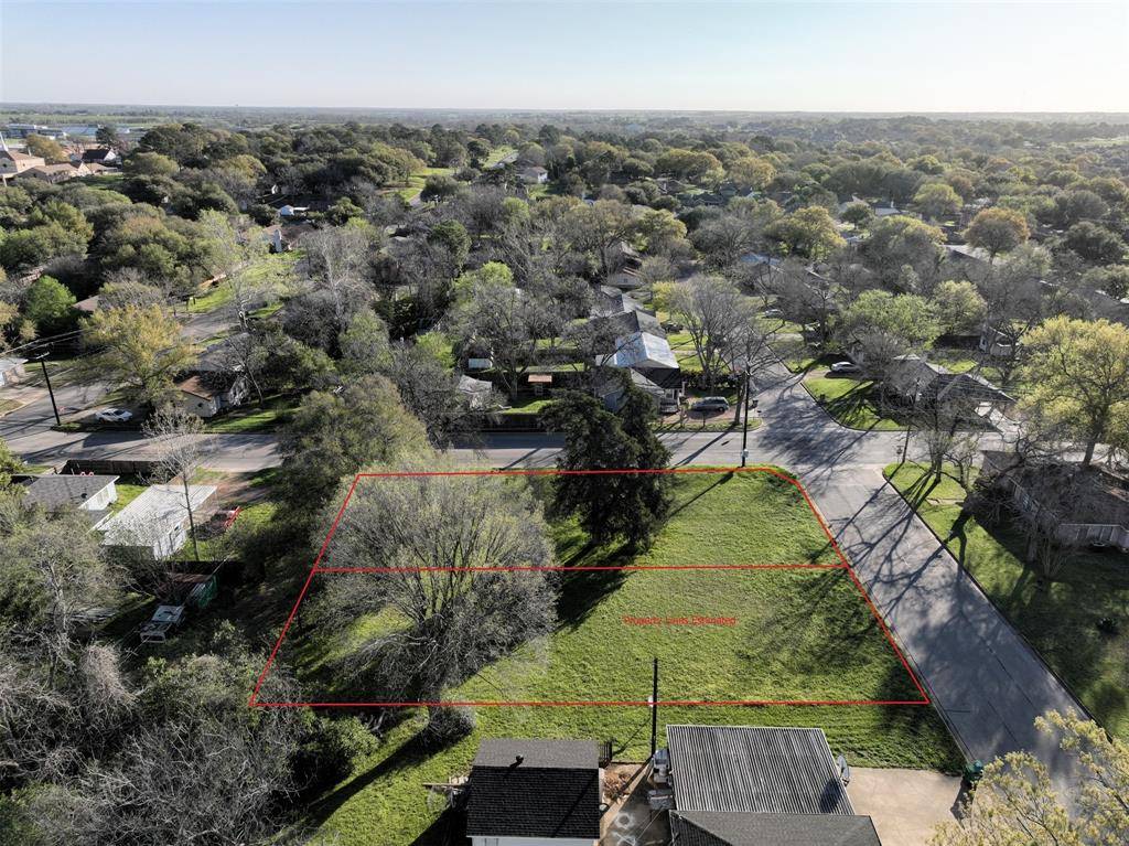 Brenham, TX 77833,000 Rhames AVE