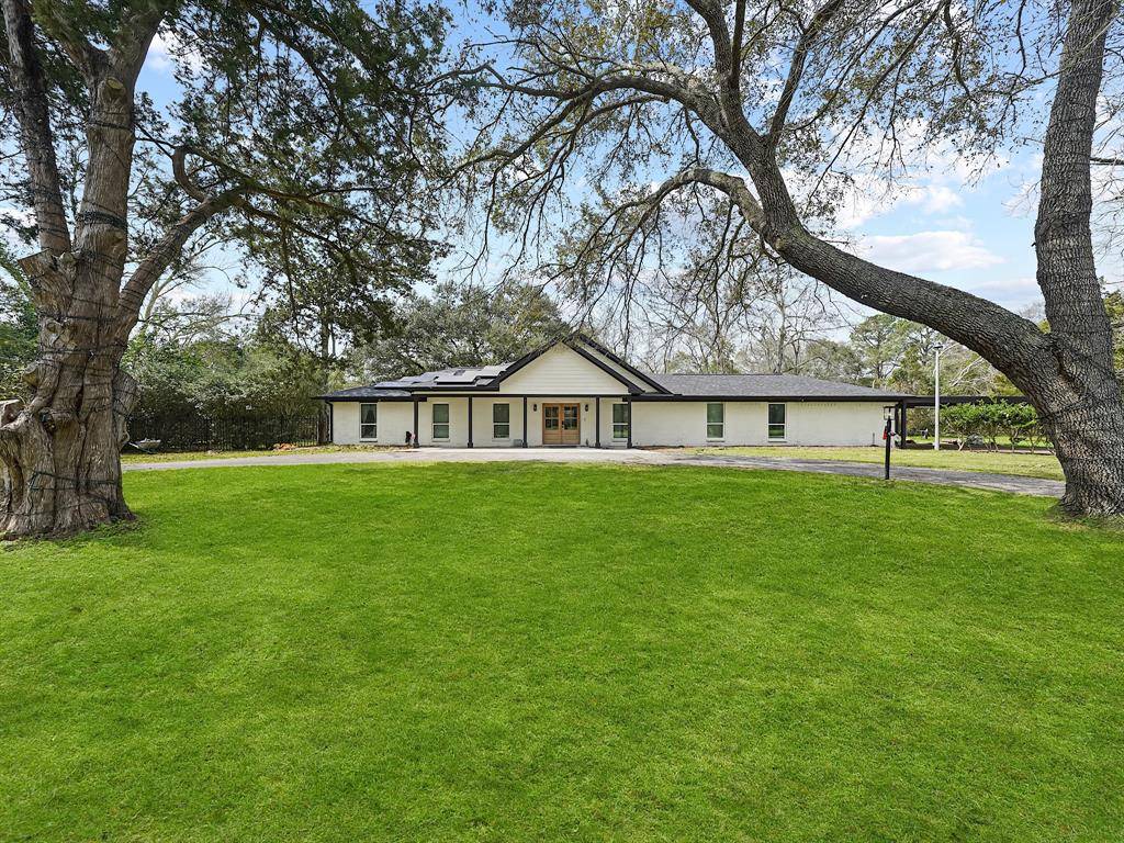 Alvin, TX 77511,3412 County Road 755